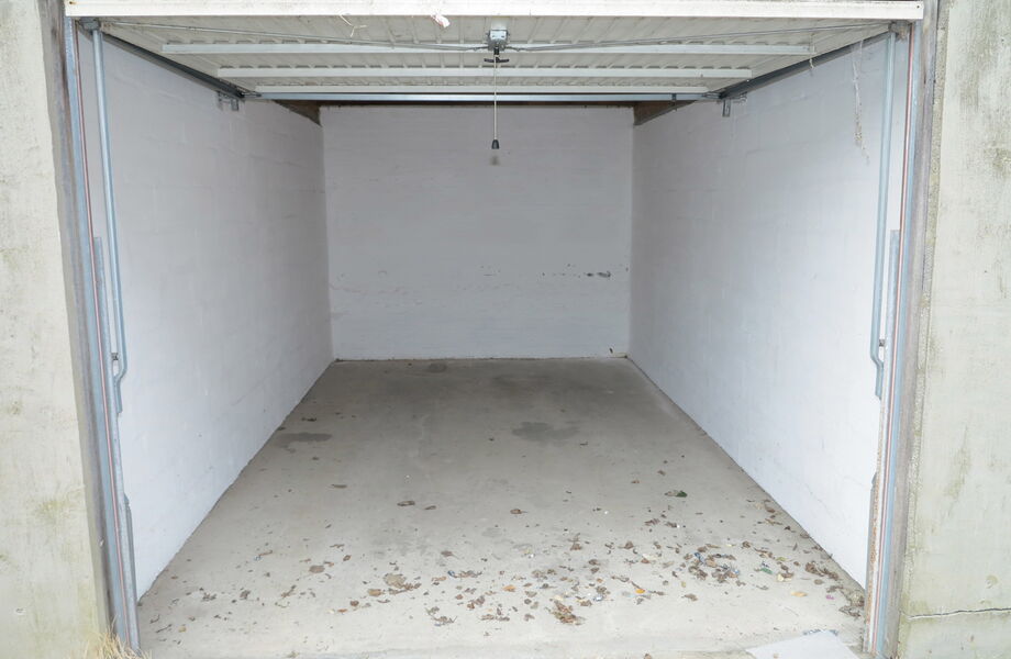 Gesloten garagebox te koop in Westende